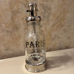 Soap dispenser